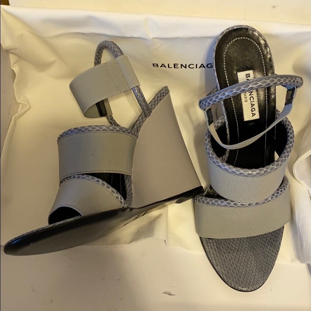NWOT Balenciaga Wedge Sandal